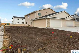 3200 Noble Drive, Mankato, MN 56001