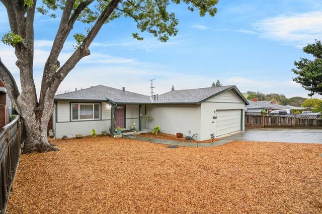 515 W Dunne Avenue, Morgan Hill, CA 95037