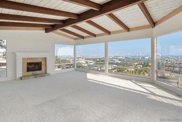 3121 Udall St, San Diego, CA 92106