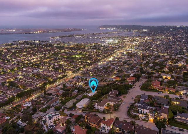 3121 Udall St, San Diego, CA 92106