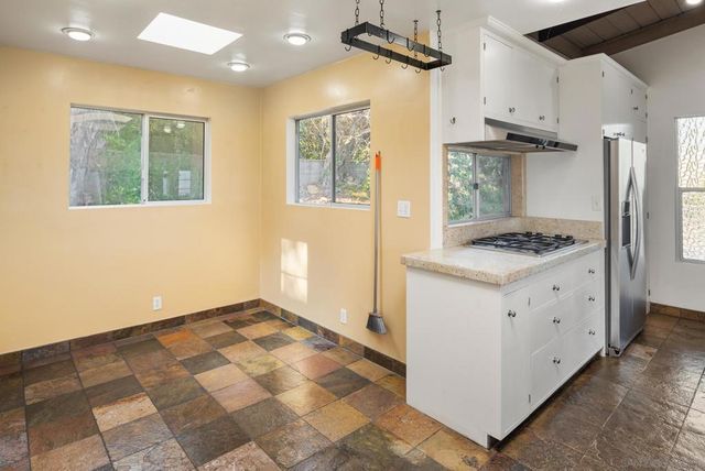 3121 Udall St, San Diego, CA 92106