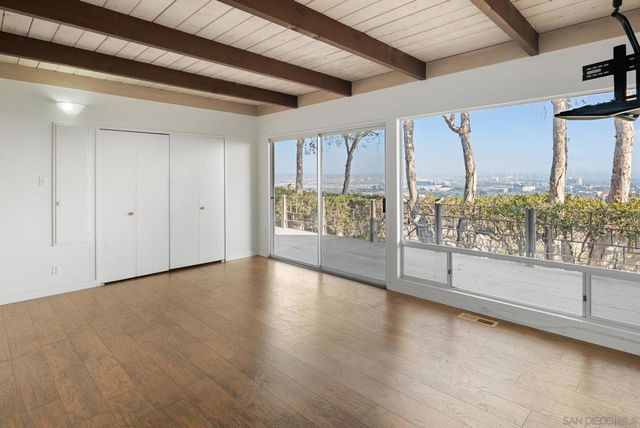 3121 Udall St, San Diego, CA 92106