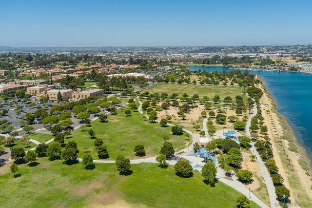 3121 Udall St, San Diego, CA 92106