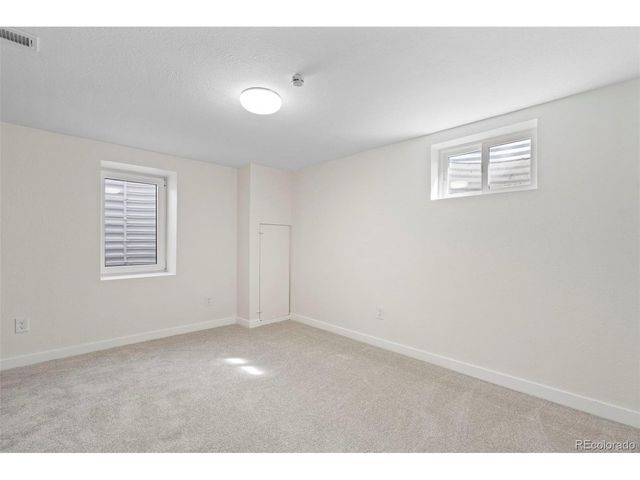 6761 Harlan St, Arvada, CO 80003