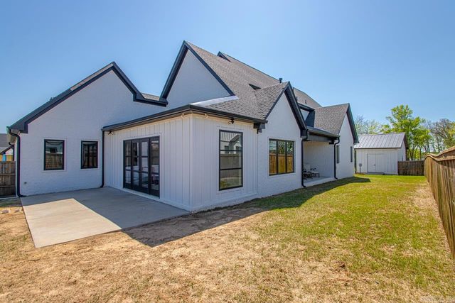 7509 S Shoreline, Benton, AR 72019