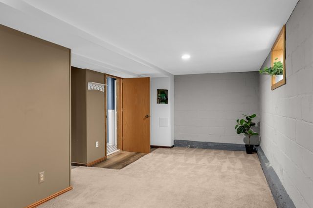 5312 14th Avenue S, Minneapolis, MN 55417