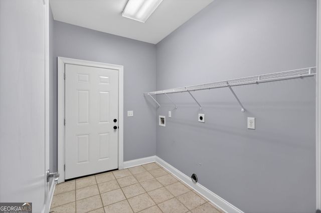 8967 Midlothian Court, Winston, GA 30187