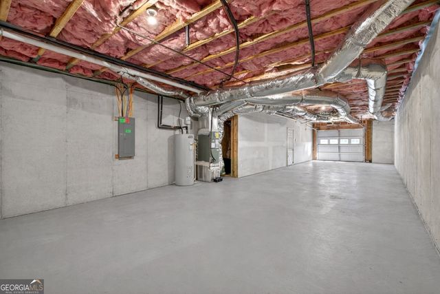 8967 Midlothian Court, Winston, GA 30187