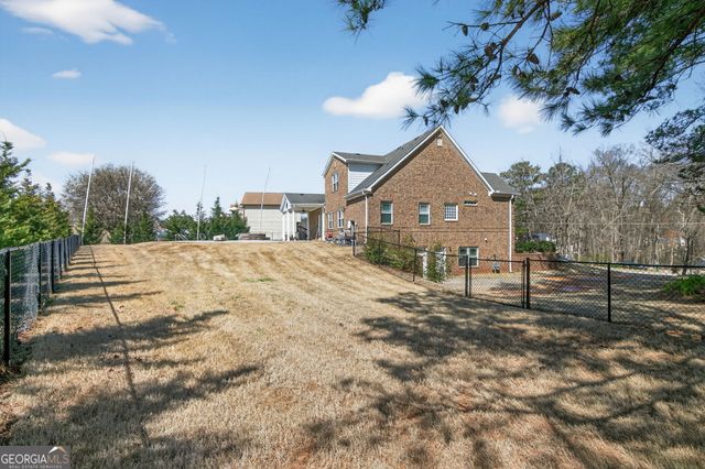 8967 Midlothian Court, Winston, GA 30187