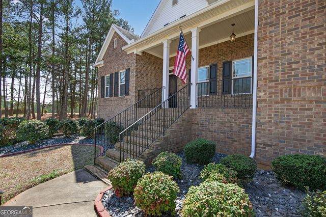 8967 Midlothian Court, Winston, GA 30187
