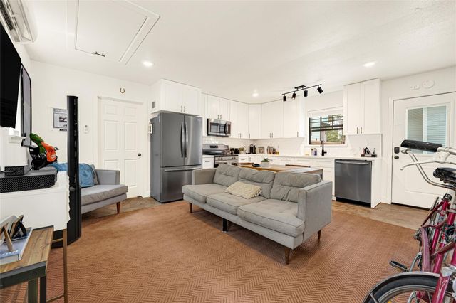1518 Dorothy Street, Houston, TX 77008