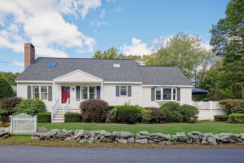 47 Gray Court, Rye, NH 03870