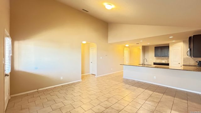 1402 Frio Eagle, San Antonio, TX 78245