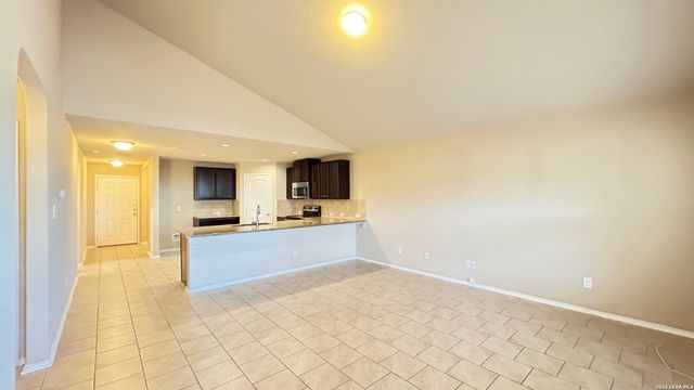 1402 Frio Eagle, San Antonio, TX 78245