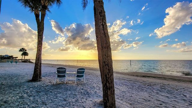6420 BANYAN BOULEVARD 303, New Port Richey, FL 34652
