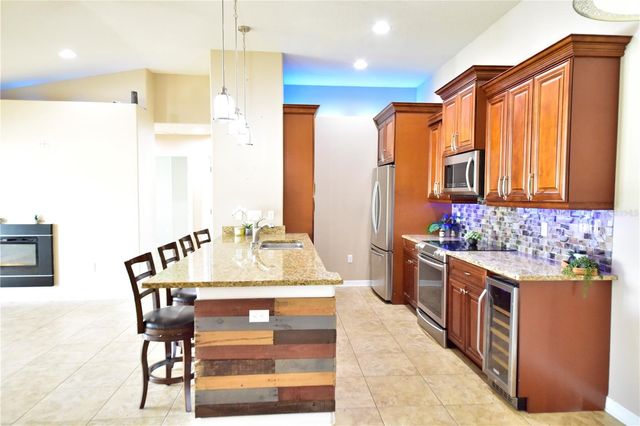 6420 BANYAN BOULEVARD 303, New Port Richey, FL 34652