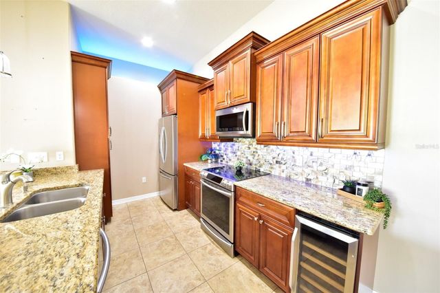 6420 BANYAN BOULEVARD 303, New Port Richey, FL 34652