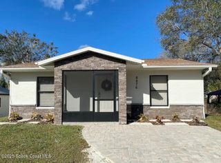 8876 N Indiana Avenue, Melbourne, FL 32904