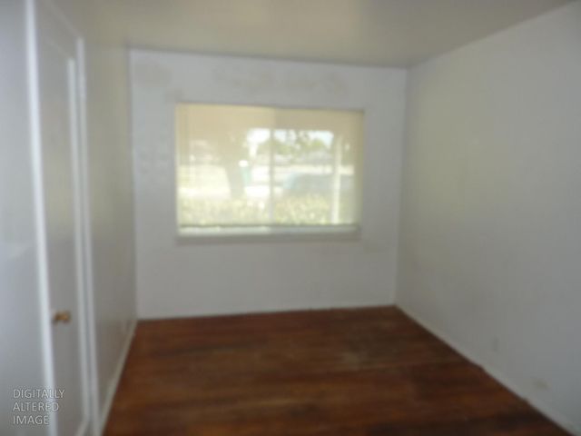 2817 W Alpine Ave, Stockton, CA 95204