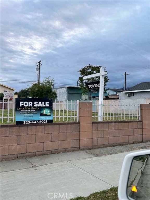 227 N Azusa Avenue, Azusa, CA 91702