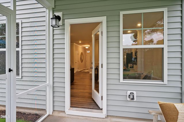 3712 Massey Pond Trail, Raleigh, NC 27616