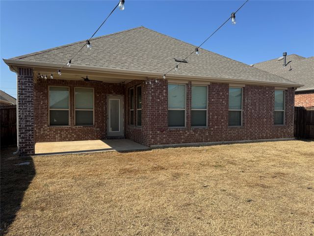 2918 Jasper Trail, Aubrey, TX 76227