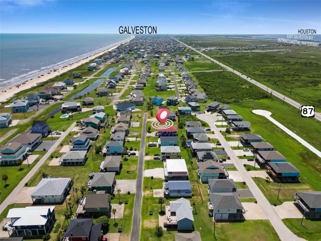 3265 Pirates Cove, Crystal Beach, TX 77650