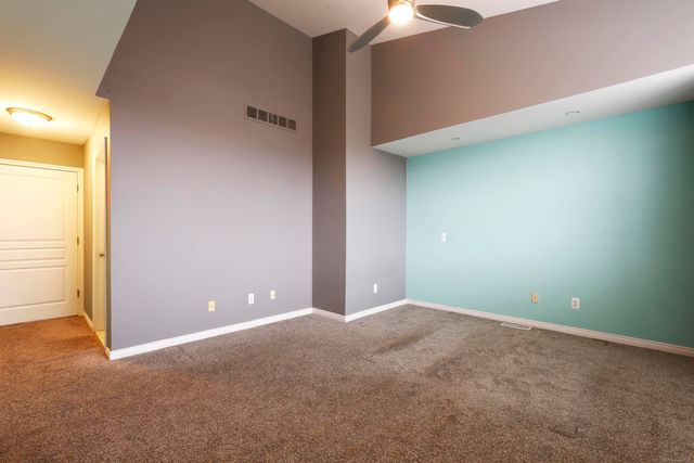 11716 Weingartz East Street, Utica, MI 48315