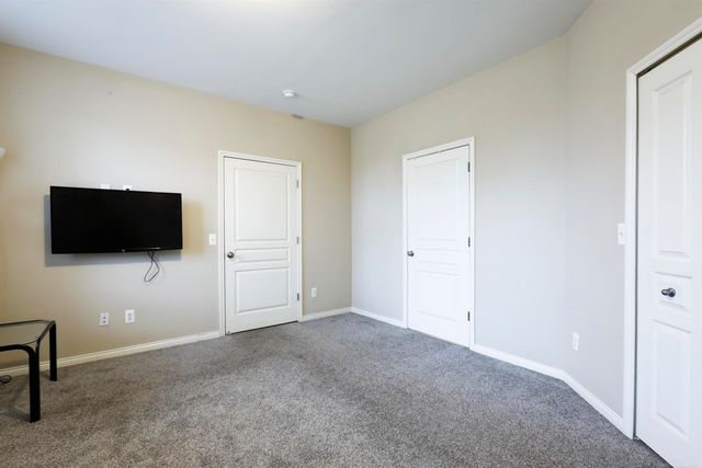 11716 Weingartz East Street, Utica, MI 48315