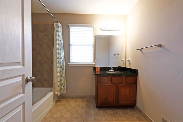 11716 Weingartz East Street, Utica, MI 48315