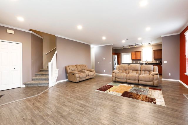 11716 Weingartz East Street, Utica, MI 48315