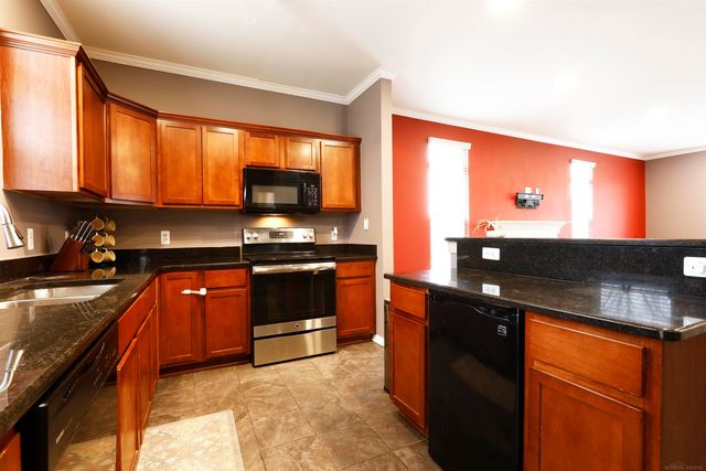 11716 Weingartz East Street, Utica, MI 48315