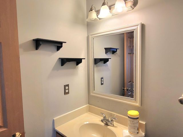 5946 Wellbrid Drive, Galloway, OH 43119
