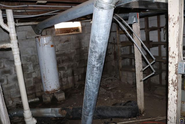 414 NE Grattan ST, Topeka, KS 66616