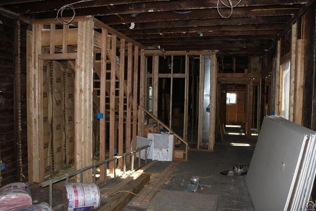 414 NE Grattan ST, Topeka, KS 66616