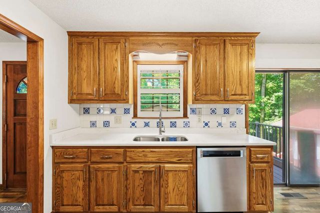 7581 Old Hwy 76, Morganton, GA 30560