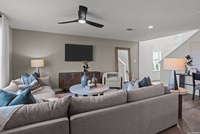 1674 PLANTERS MOON, New Braunfels, TX 78130