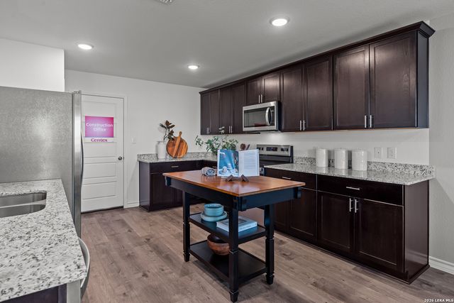 1674 PLANTERS MOON, New Braunfels, TX 78130