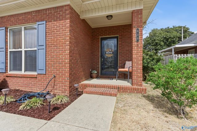 930 Tracey Lane, Decatur, AL 35601
