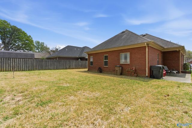 930 Tracey Lane, Decatur, AL 35601