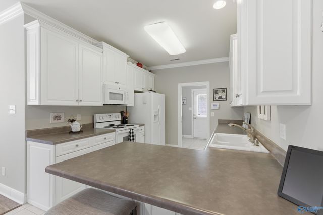 930 Tracey Lane, Decatur, AL 35601