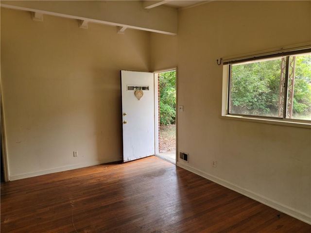 4218 Chamblee Tucker Road, Doraville, GA 30340