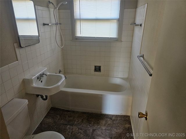 1539 E 53rd Street, Tulsa, OK 74126