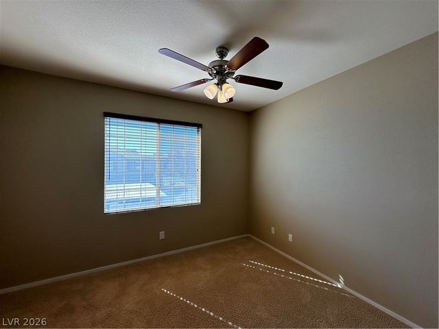 1621 Queen Victoria Street 201, Las Vegas, NV 89144