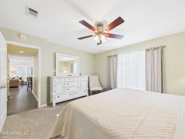 9605 Oakcrest Lane, Ocean Springs, MS 39564