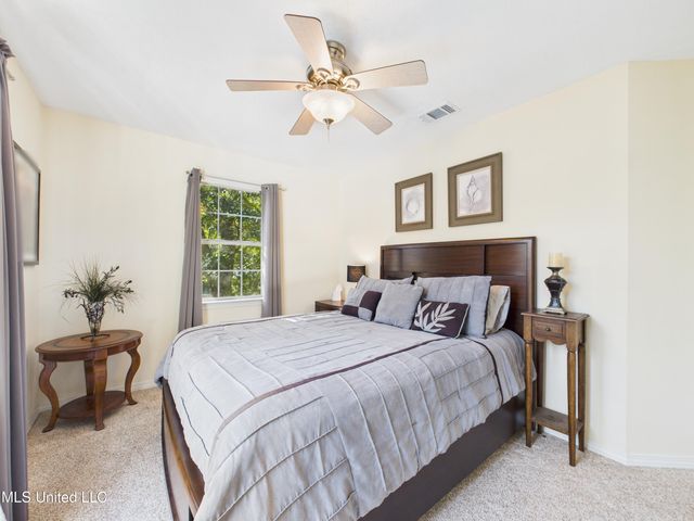 9605 Oakcrest Lane, Ocean Springs, MS 39564