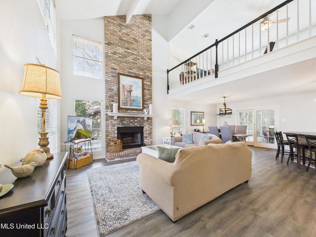 9605 Oakcrest Lane, Ocean Springs, MS 39564