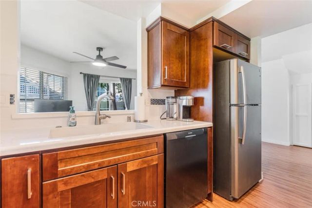 1878 Rory Lane 6, Simi Valley, CA 93063