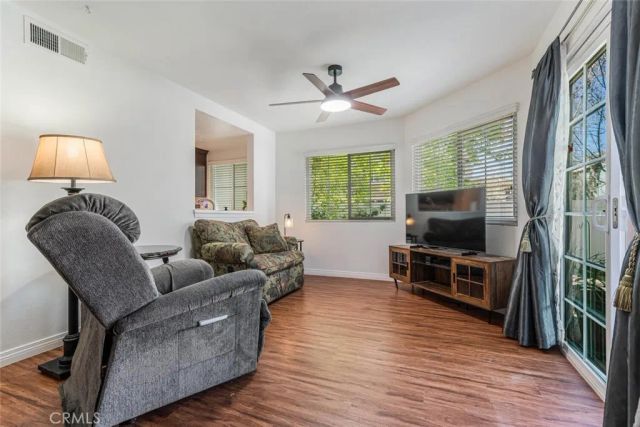 1878 Rory Lane 6, Simi Valley, CA 93063