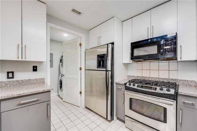 3338 Peachtree Road NE 903, Atlanta, GA 30326